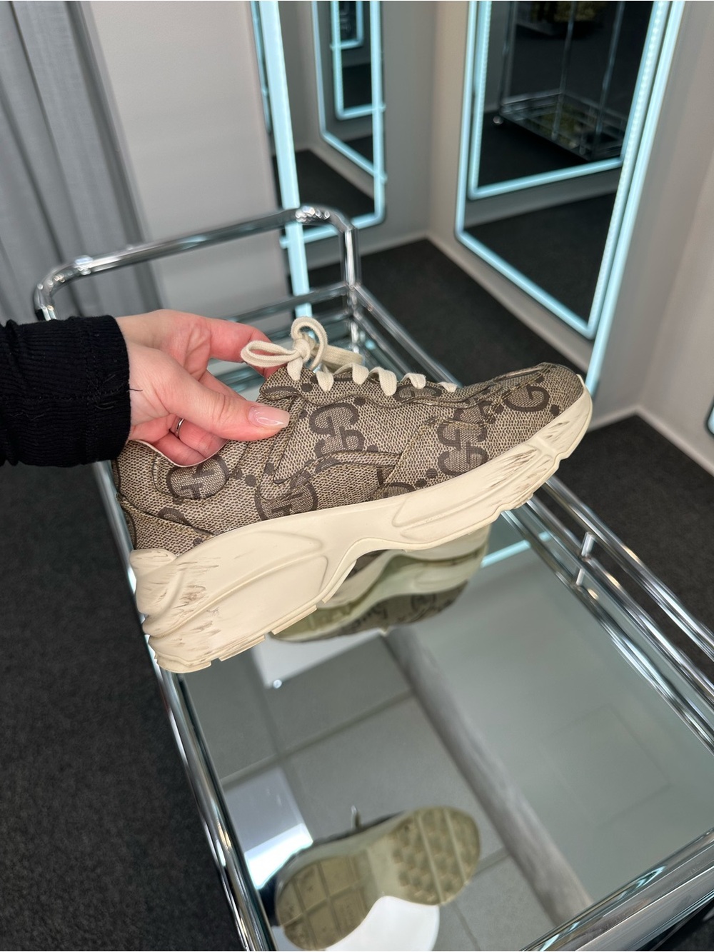Gucci Rython Sneaker - Picture 7 of 11